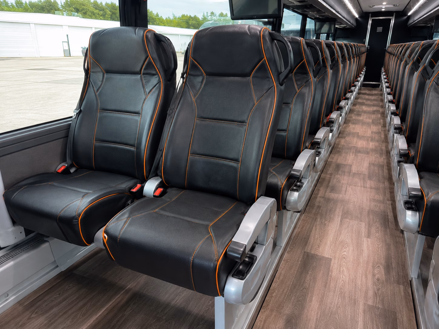 airport transfers between fll parkland and coconut creek