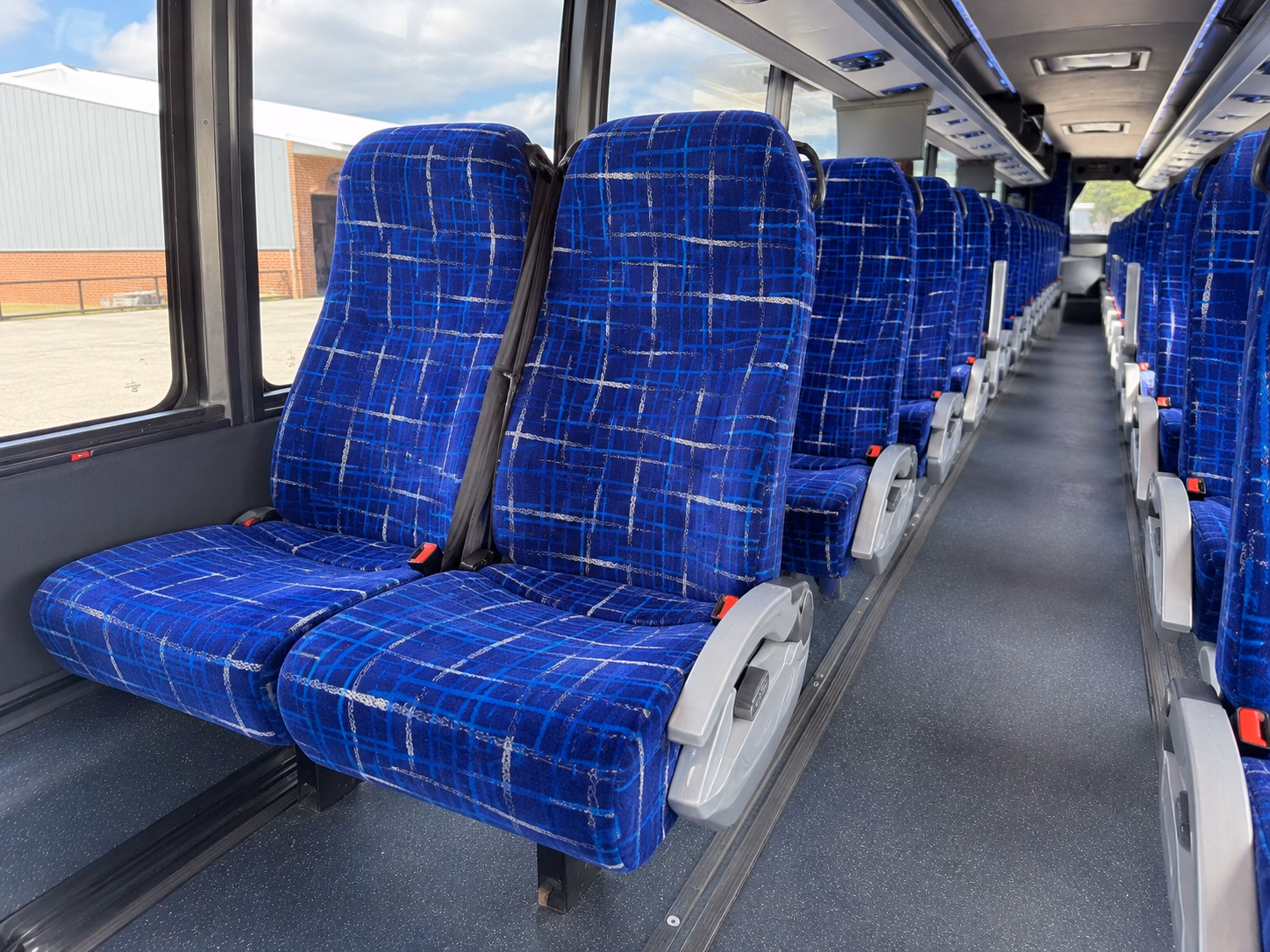 coral springs construction and film crew shuttle buses