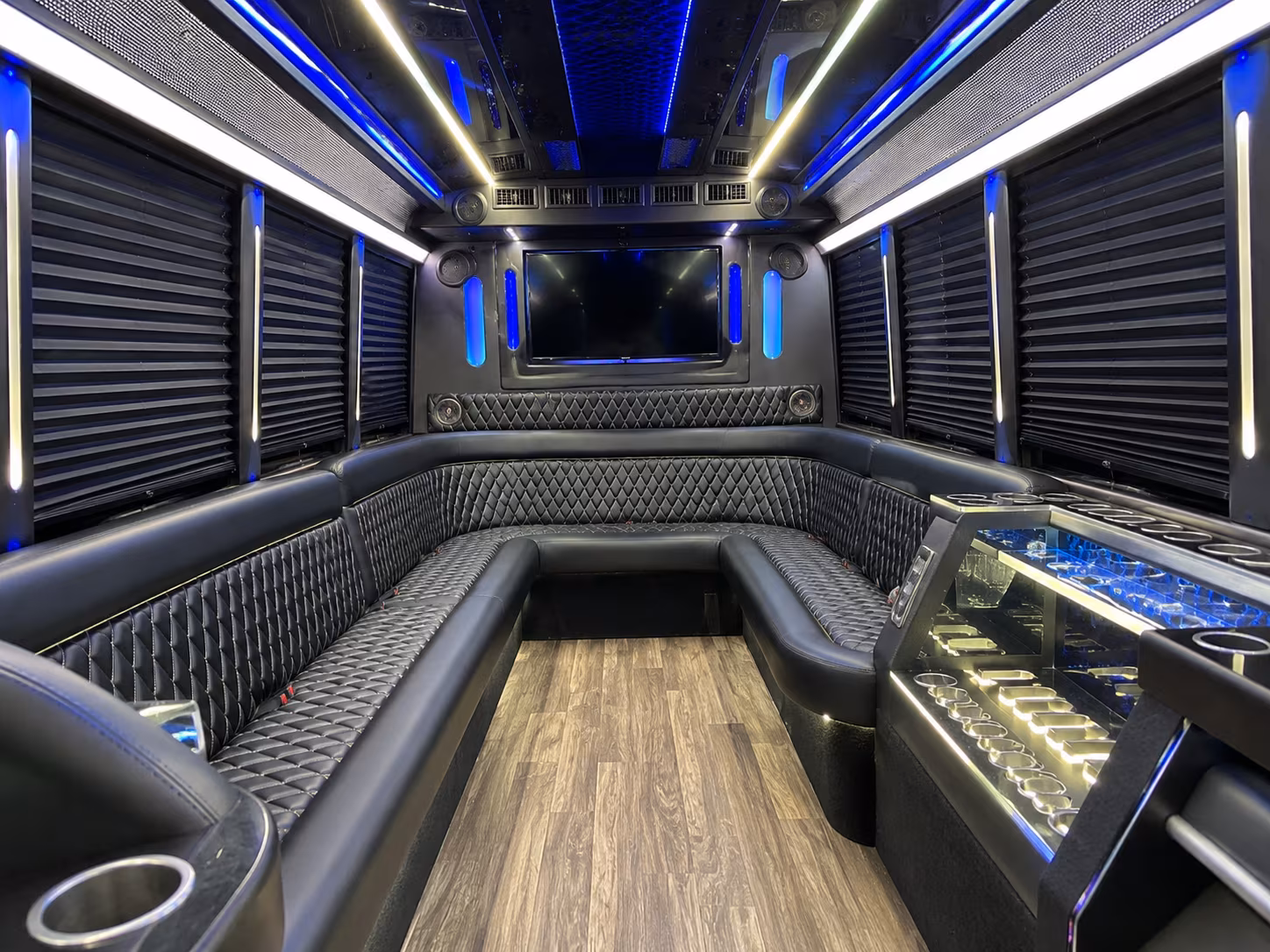 coral springs corporate retreat shuttle bus rentals
