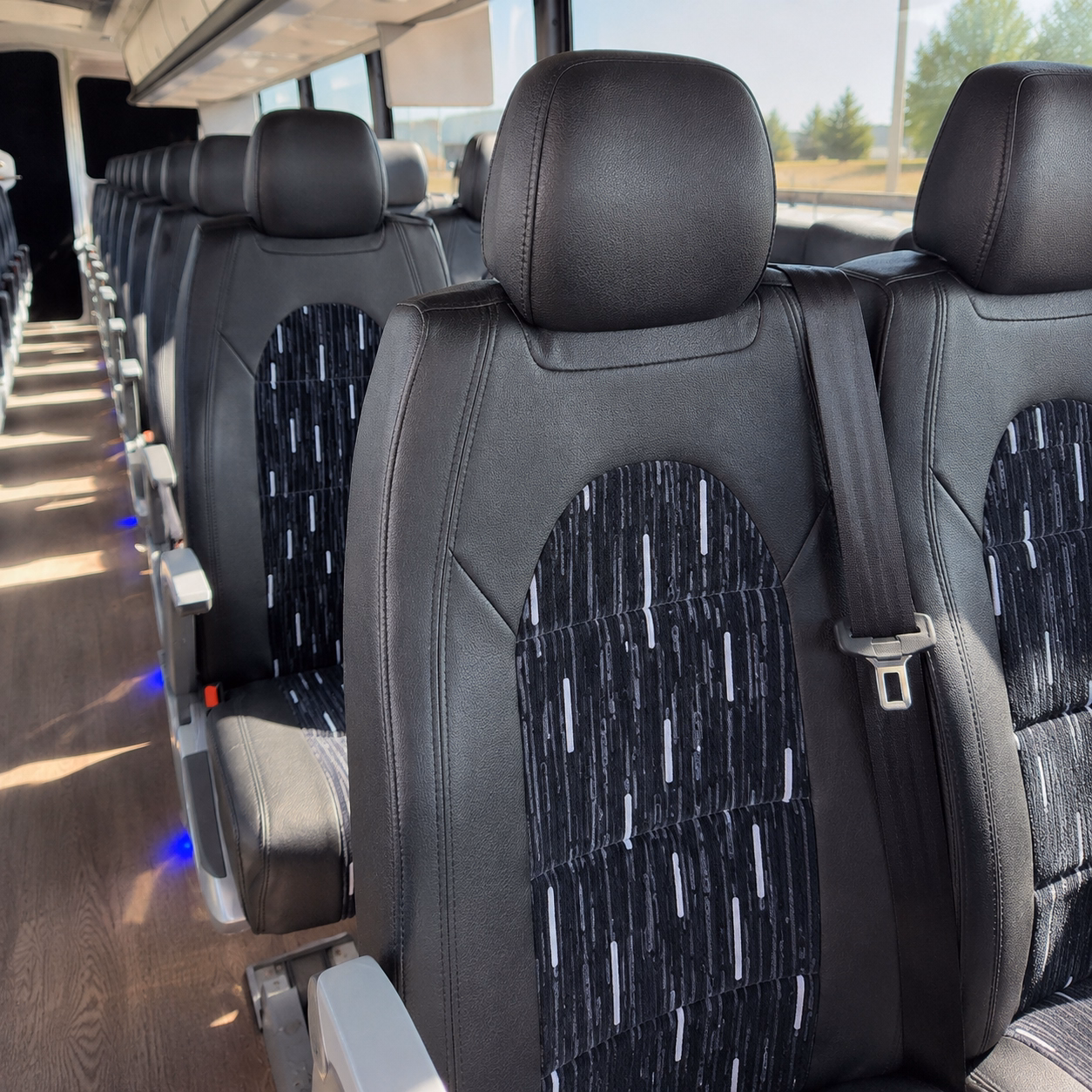 fll airport shuttles for out of town wedding guests